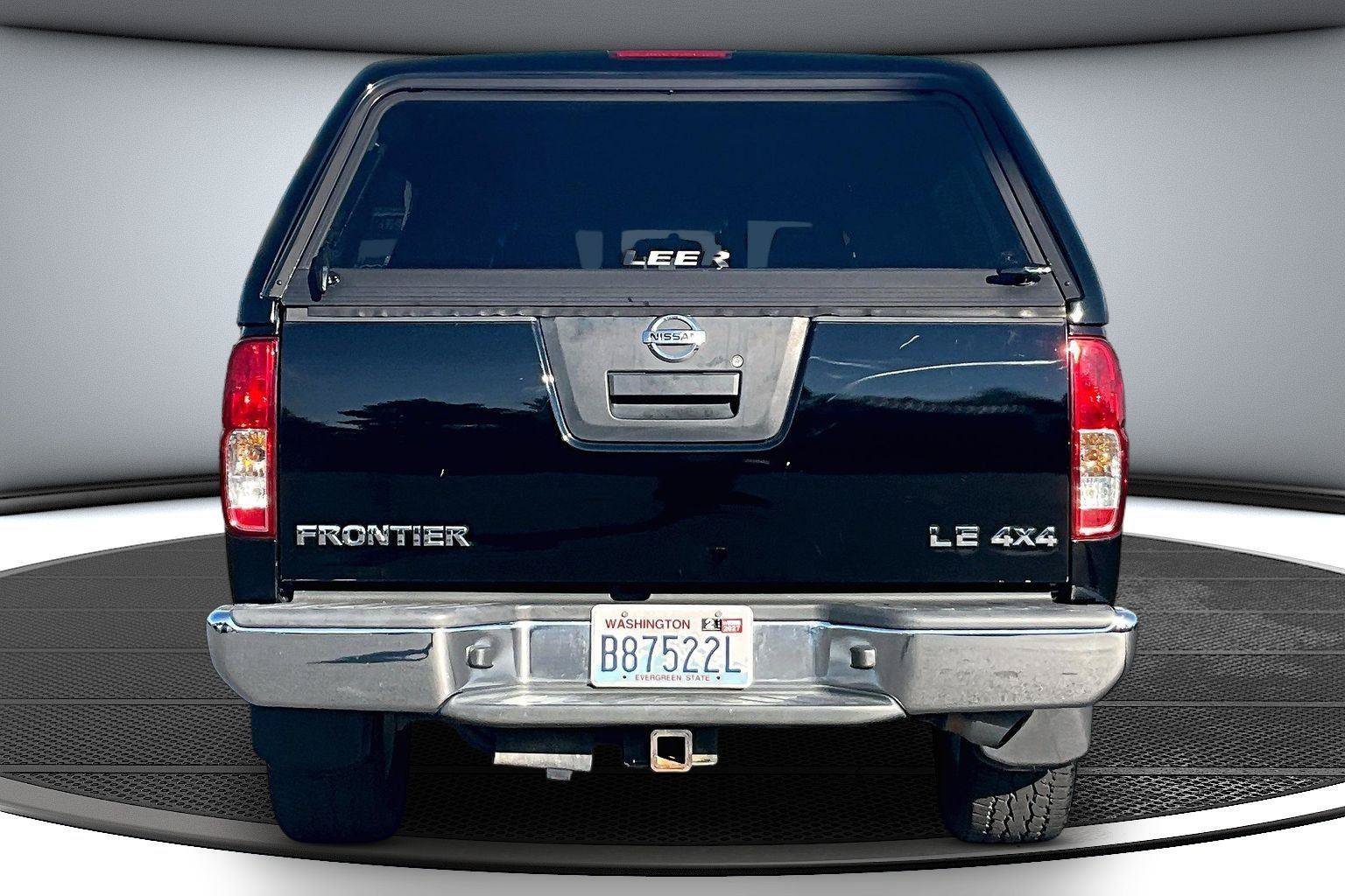 Used 2005 Nissan Frontier LE AWD/4WD image 6