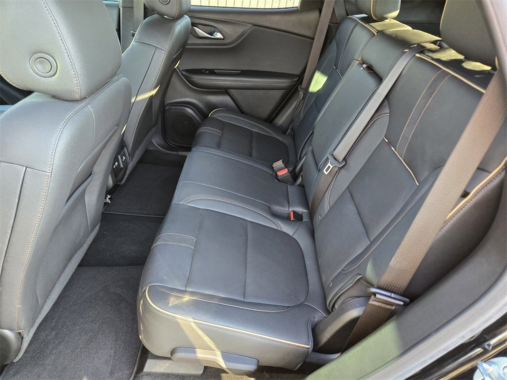 Used 2024 Chevrolet Blazer Premier image 17