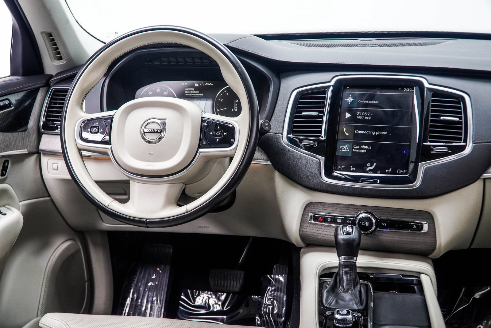 Used 2021 Volvo XC90 T6 Inscription w/ Protection Package Premier AWD/4WD image 17
