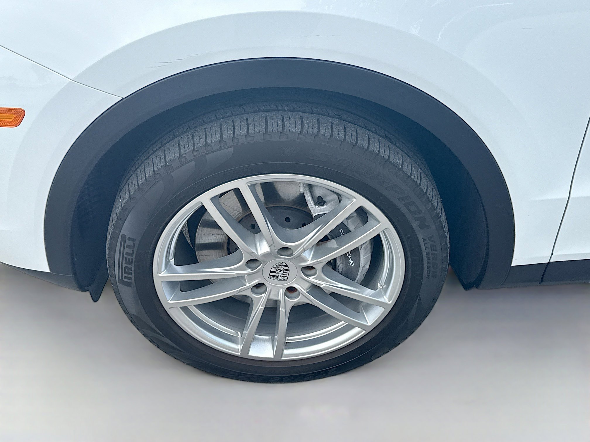 Used 2021 Porsche Cayenne AWD/4WD image 37