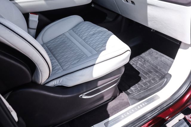 Used 2019 Lincoln Navigator L Black Label w/ Cargo Package AWD/4WD image 77