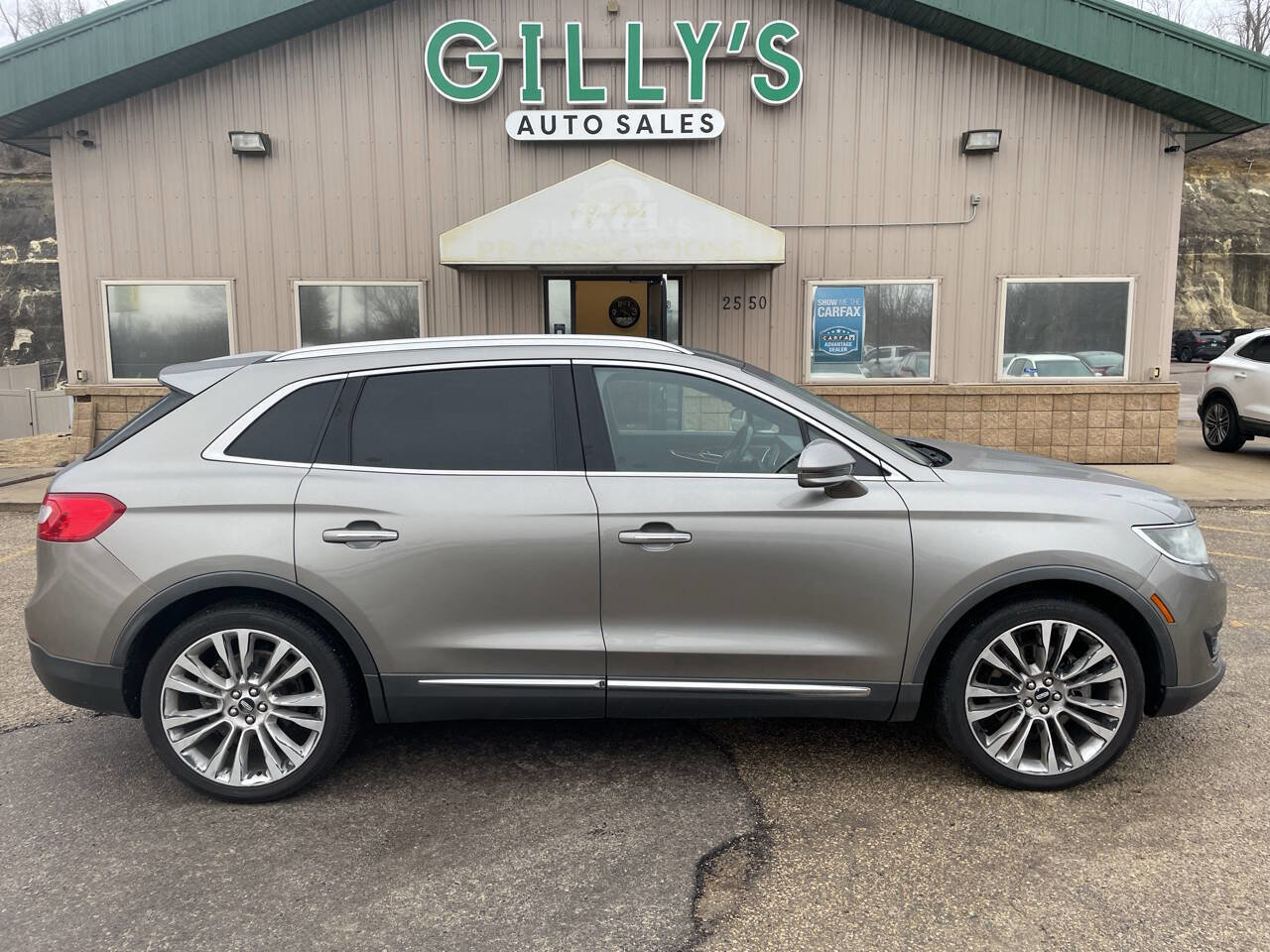 Used 2016 Lincoln MKX Reserve w/ Climate Package image 1