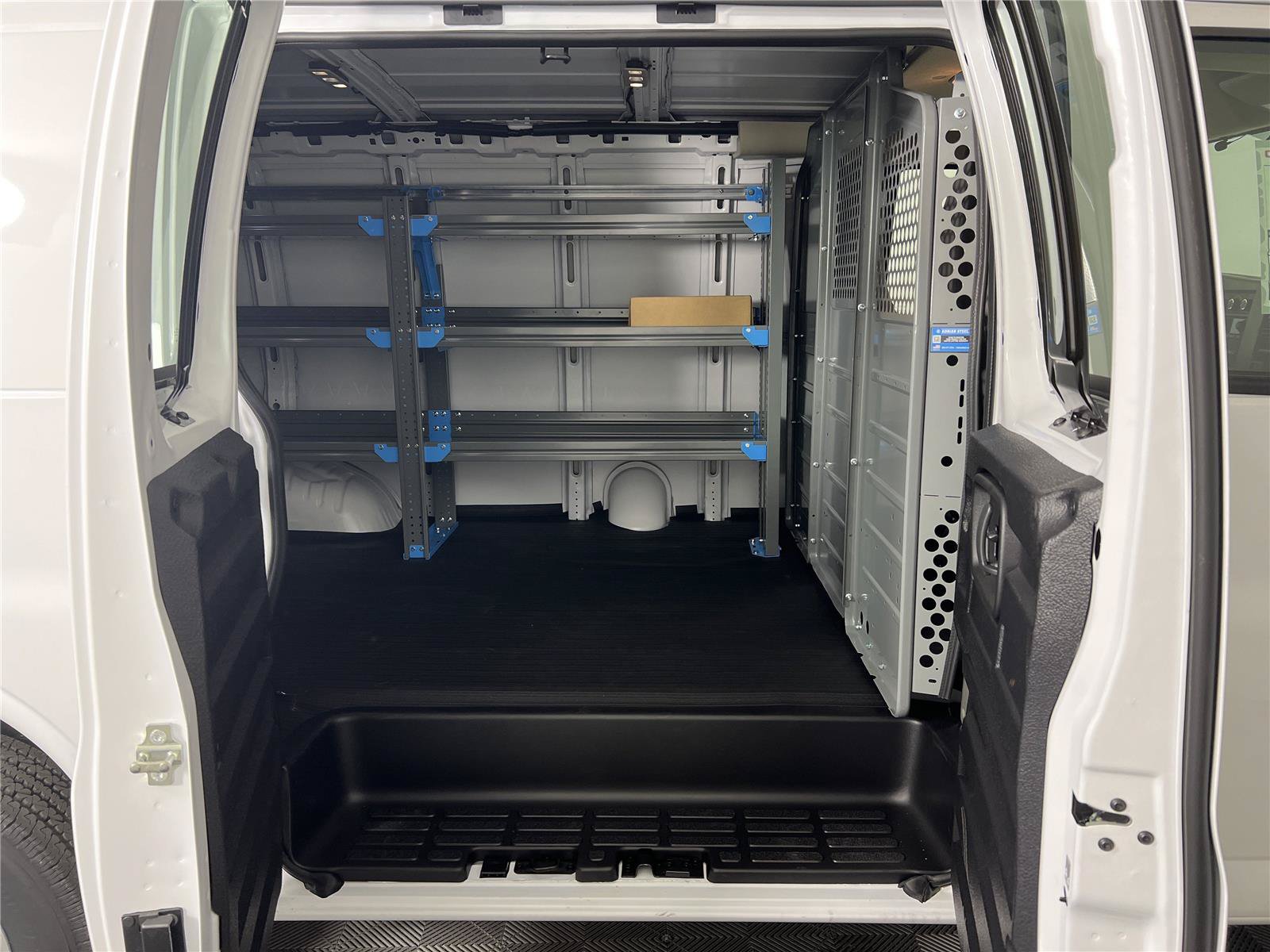 New 2025 GMC Savana 2500 w/ Driver Convenience Package RWD image 13