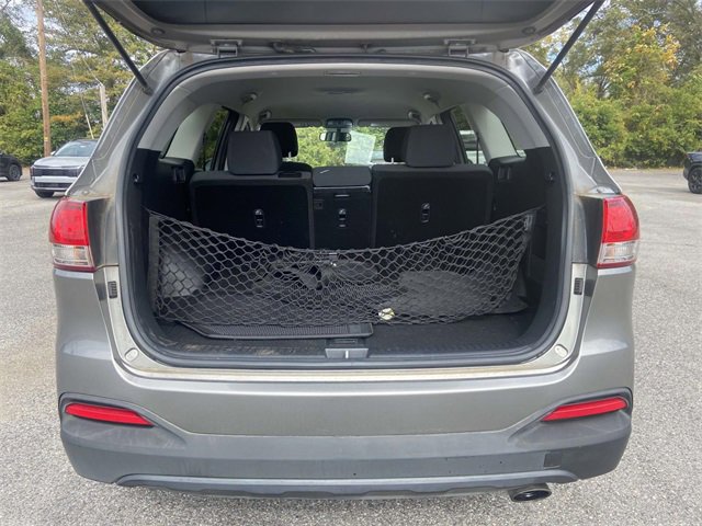Used 2017 Kia Sorento L image 10