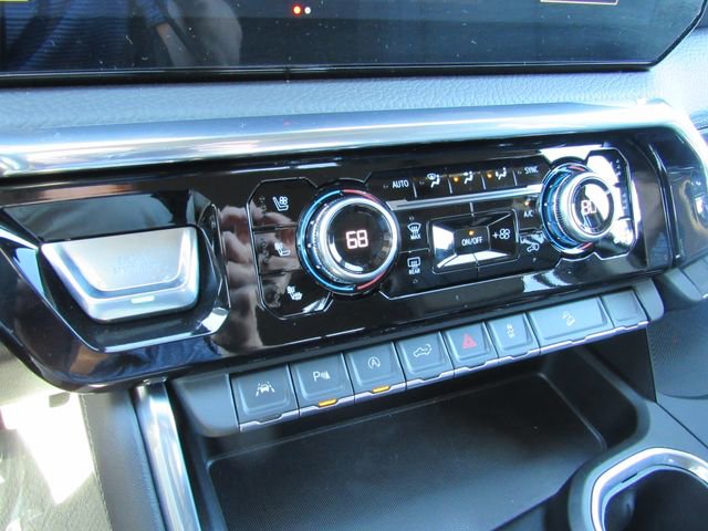 Used 2026 GMC Sierra 1500 Denali w/ Denali Reserve Package image 24