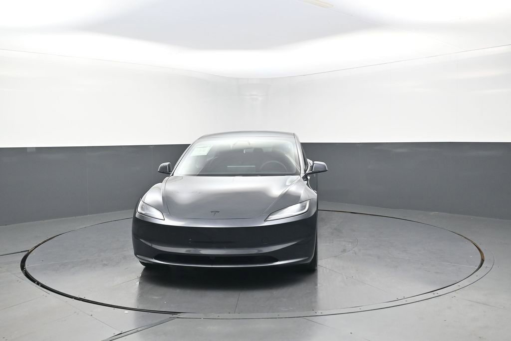 Used 2026 Tesla Model 3 Long Range RWD image 4