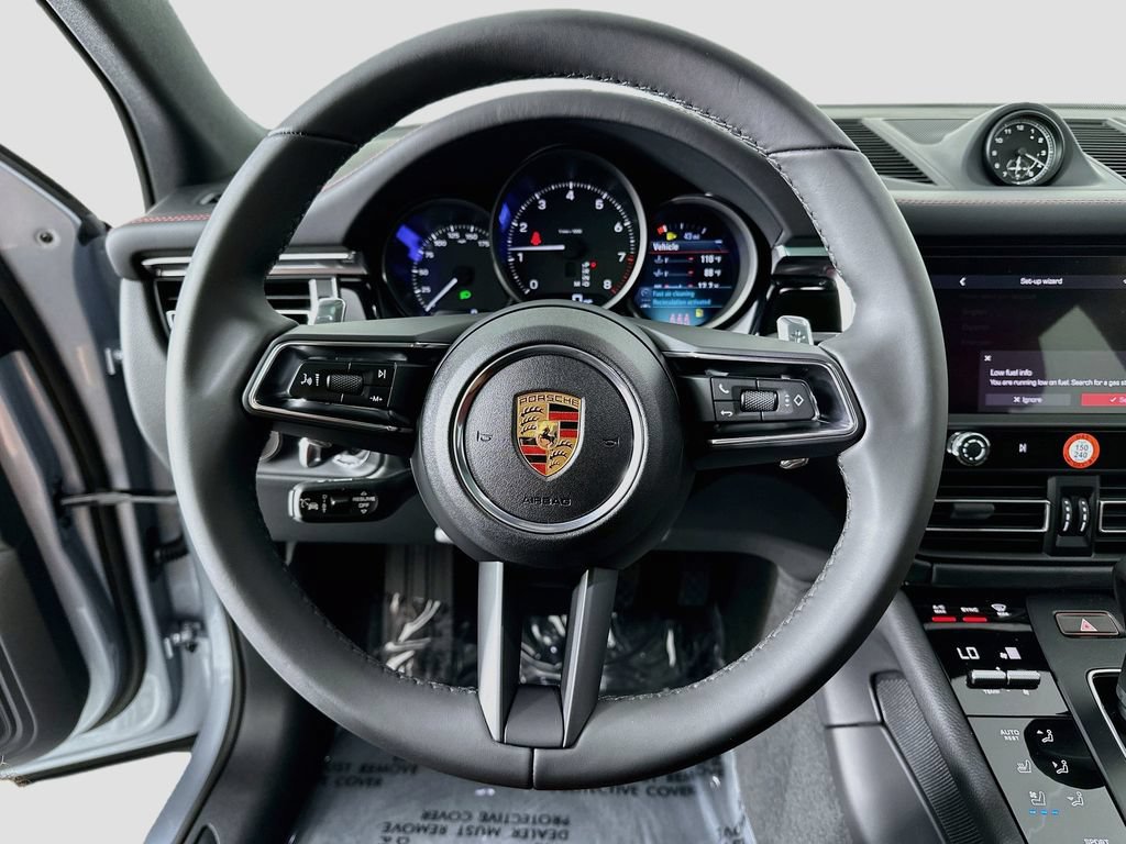 New 2026 Porsche Macan AWD/4WD image 12