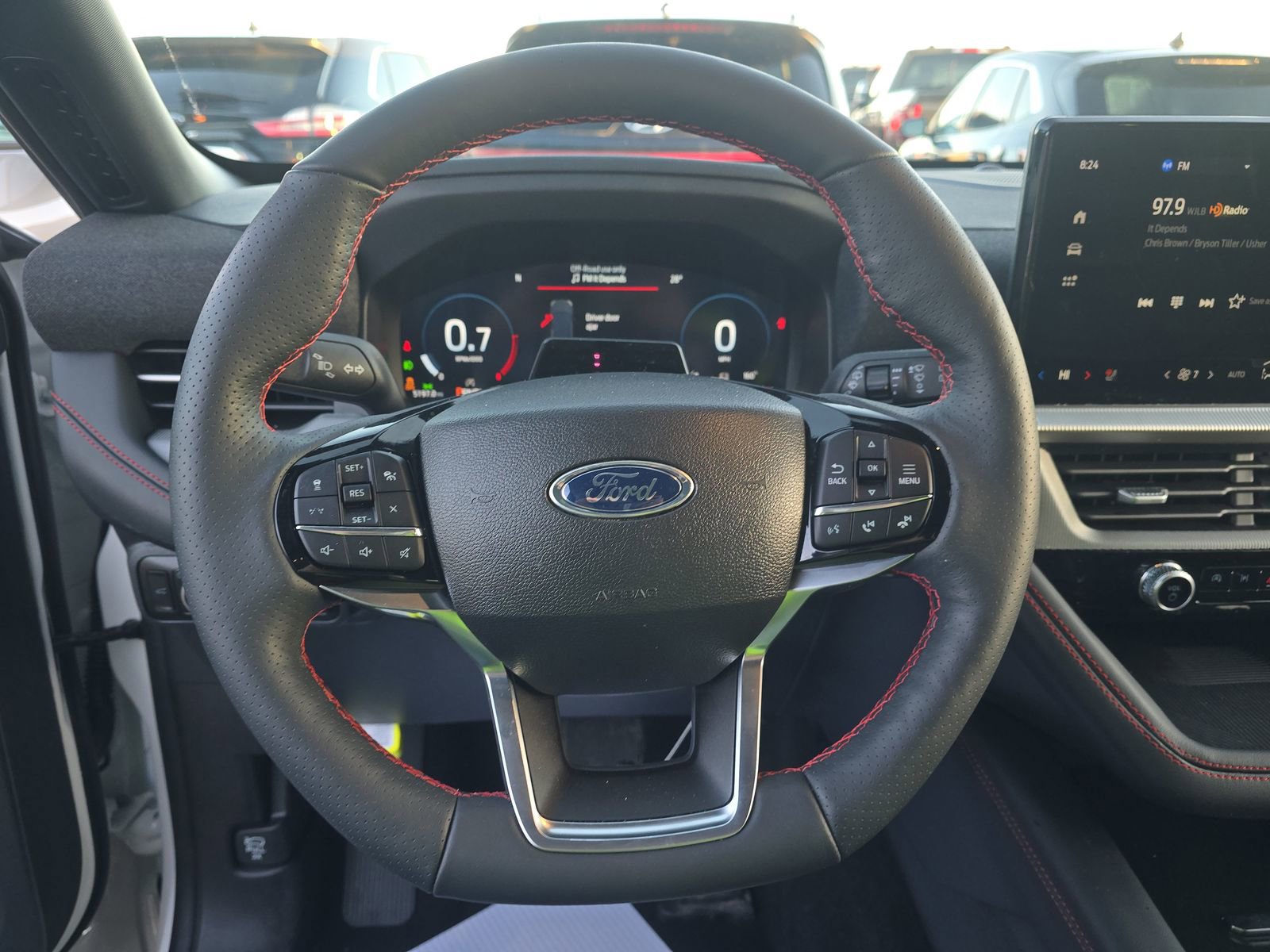 Used 2025 Ford Explorer ST-Line AWD/4WD image 6