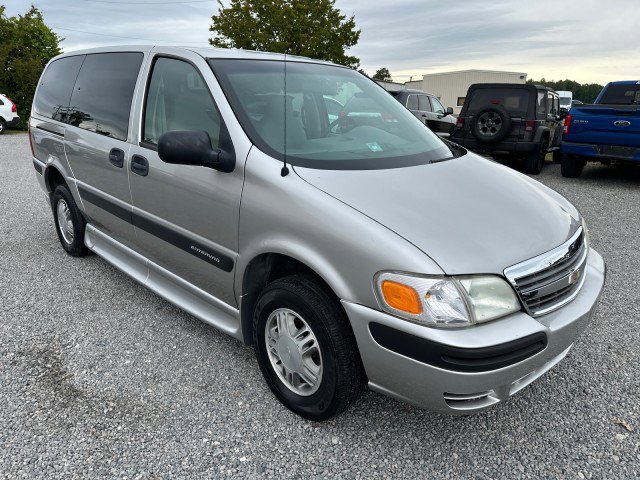 Used 2004 Chevrolet Venture Plus w/ Climate Package FWD image 4