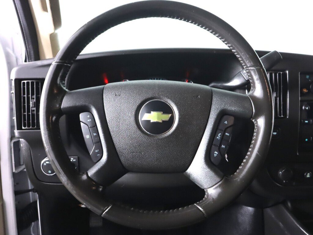 Used 2020 Chevrolet Express 3500 w/ Driver Convenience Package RWD image 11