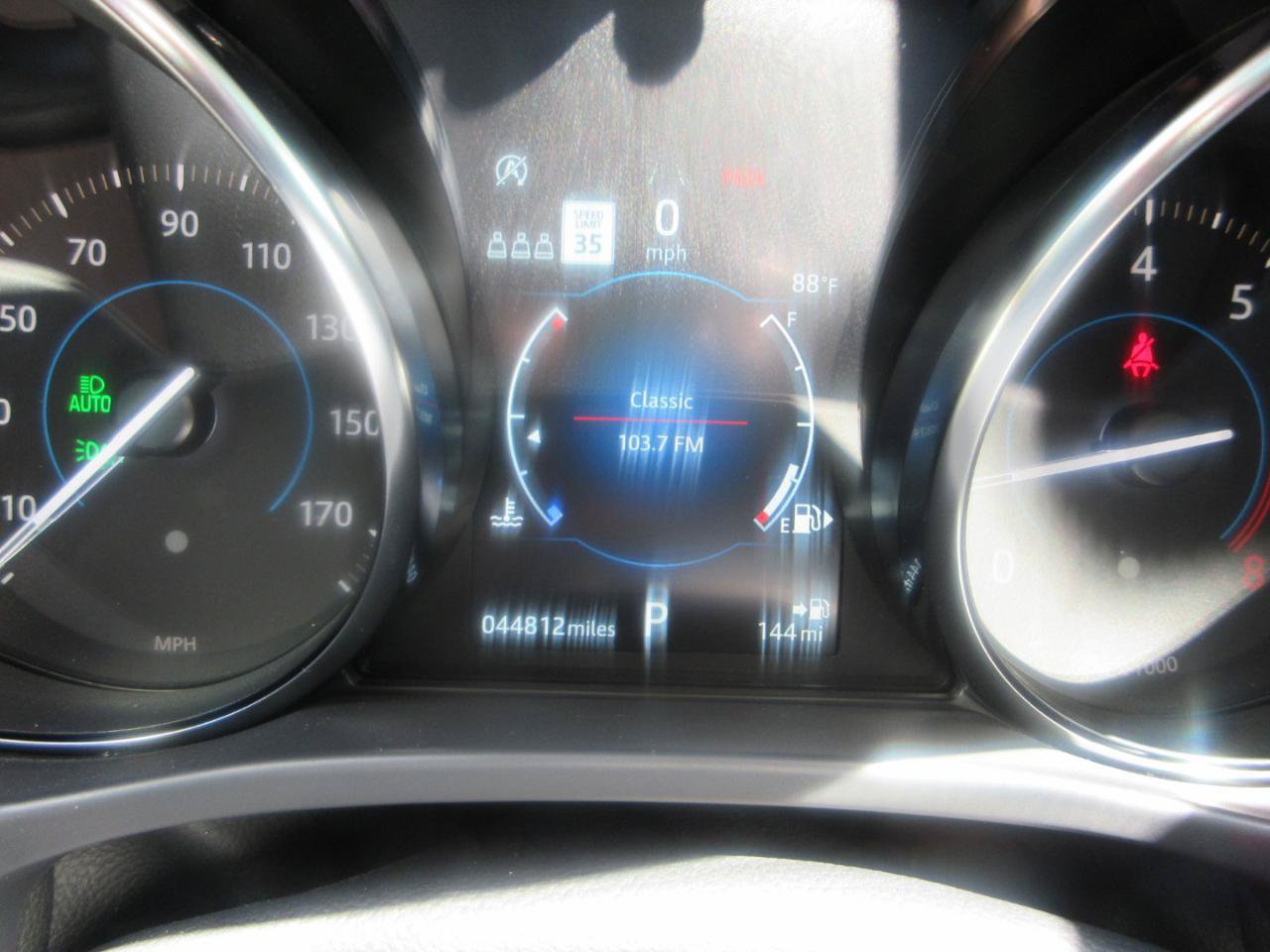 Used 2019 Jaguar F-PACE R-Sport AWD/4WD image 4