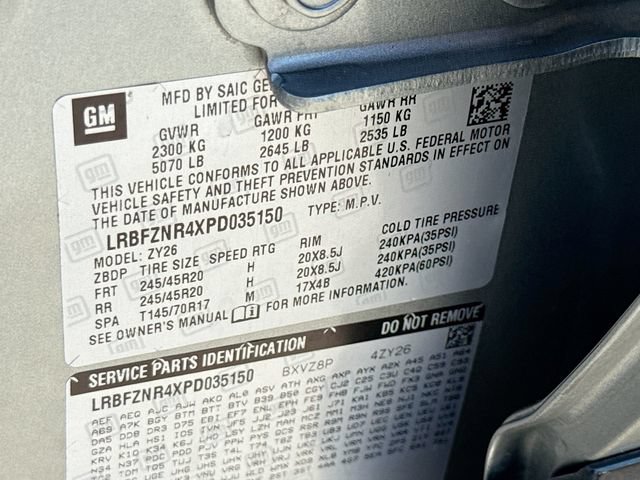 Used 2023 Buick Envision Essence w/ Sport Touring Package FWD image 32