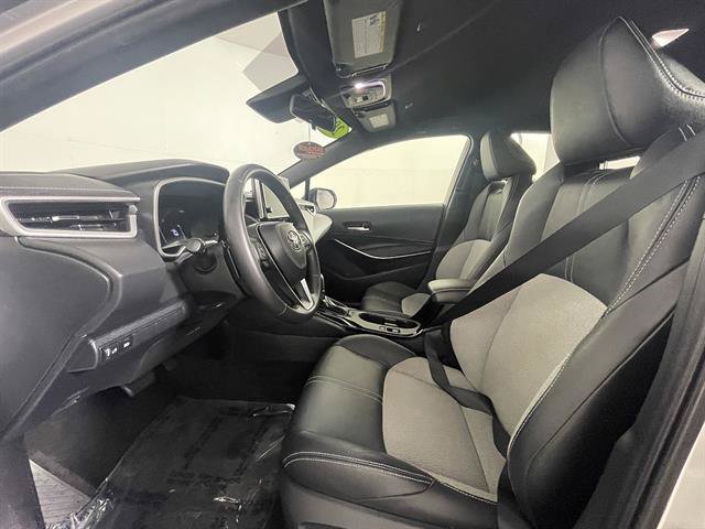 Used 2023 Toyota Corolla XSE FWD image 9