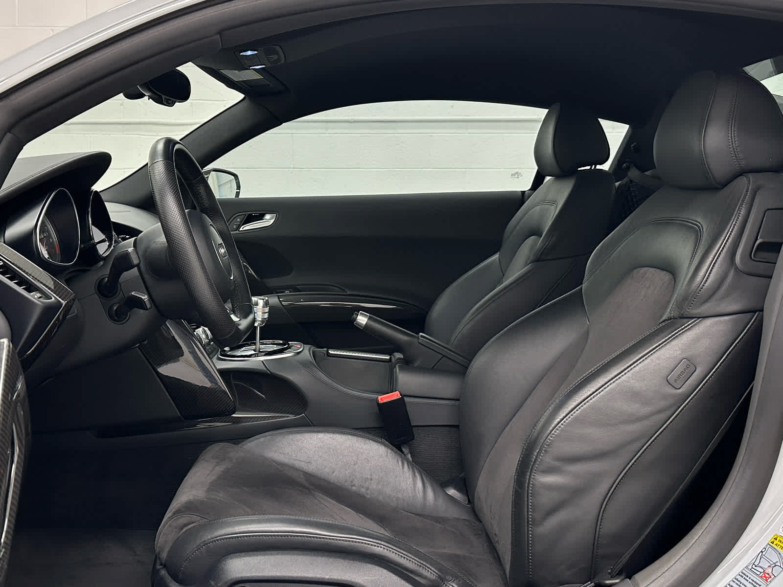 Used 2015 Audi R8 V8 AWD/4WD image 11