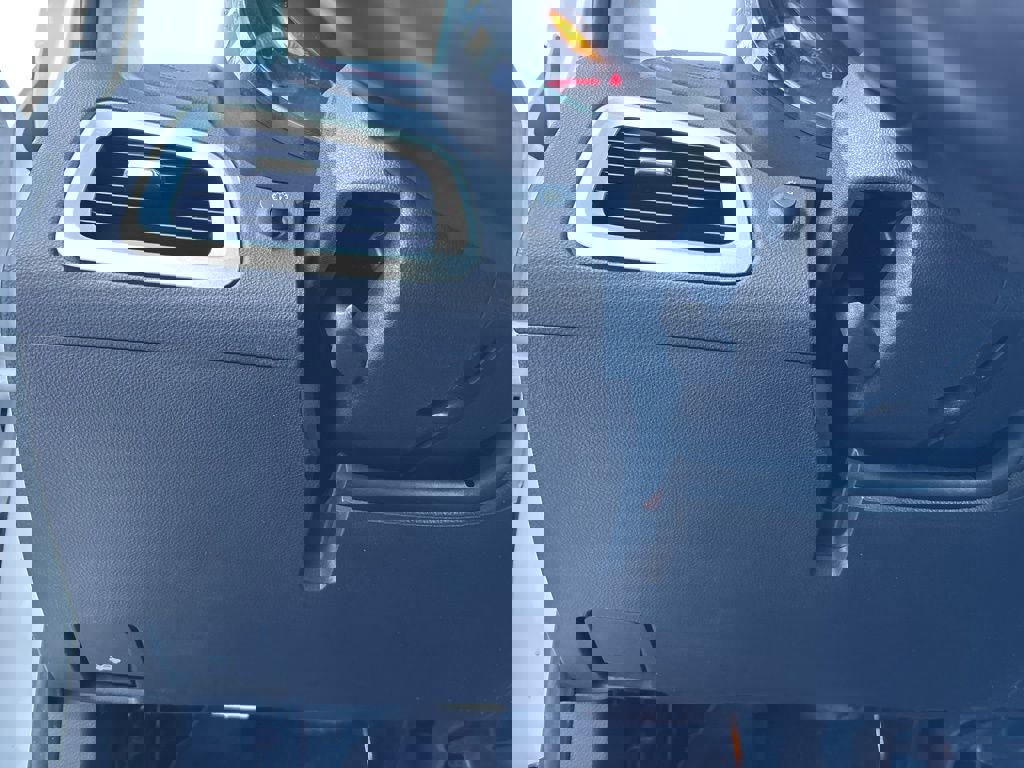 Used 2015 GMC Terrain Denali AWD/4WD image 17