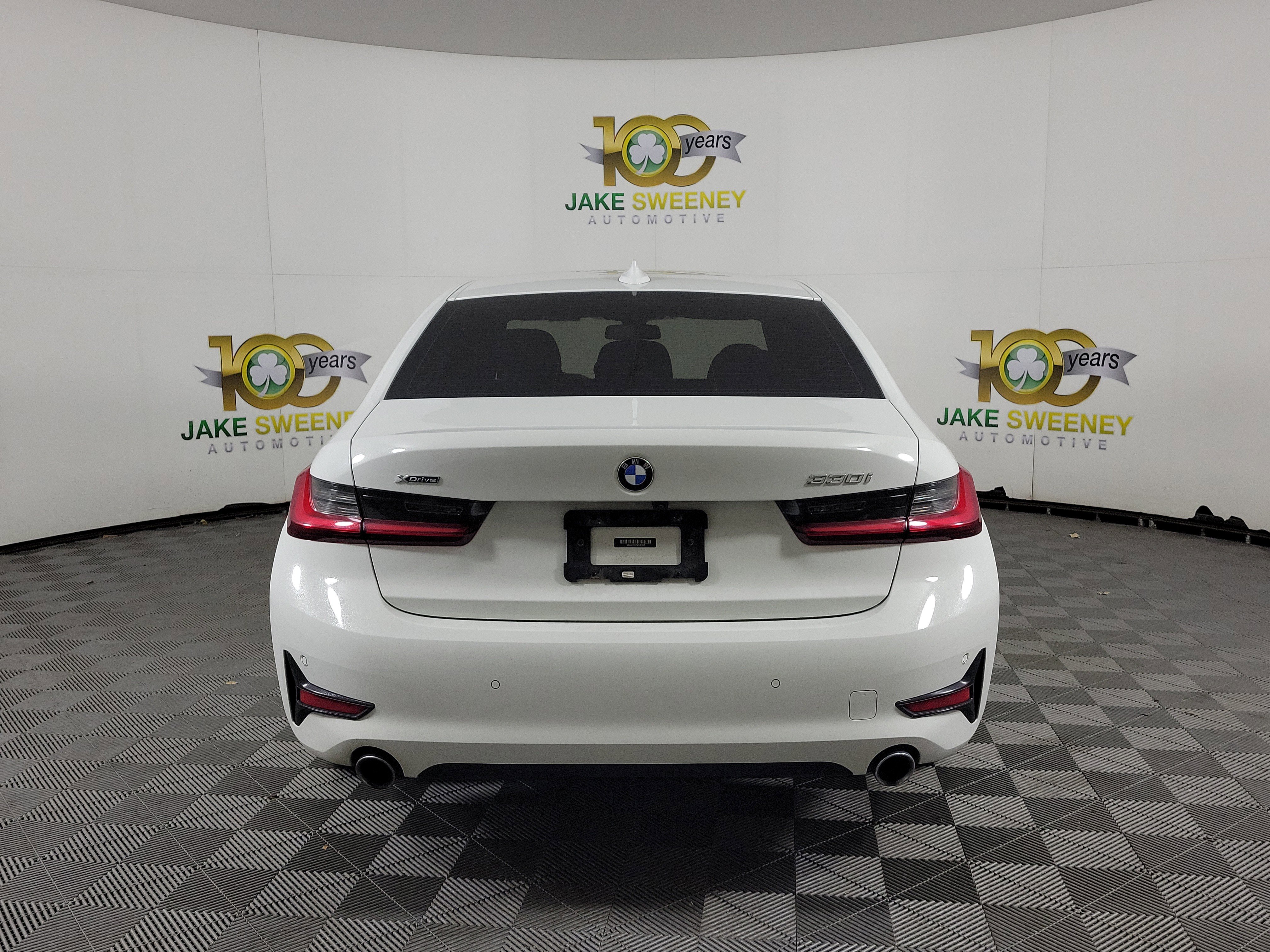 Used 2021 BMW 330i xDrive Sedan w/ Convenience Package image 3