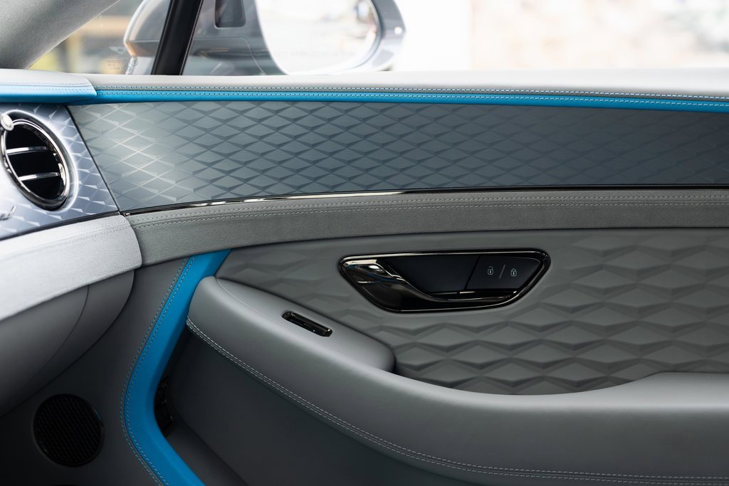 Used 2025 Bentley Continental GT Speed image 34