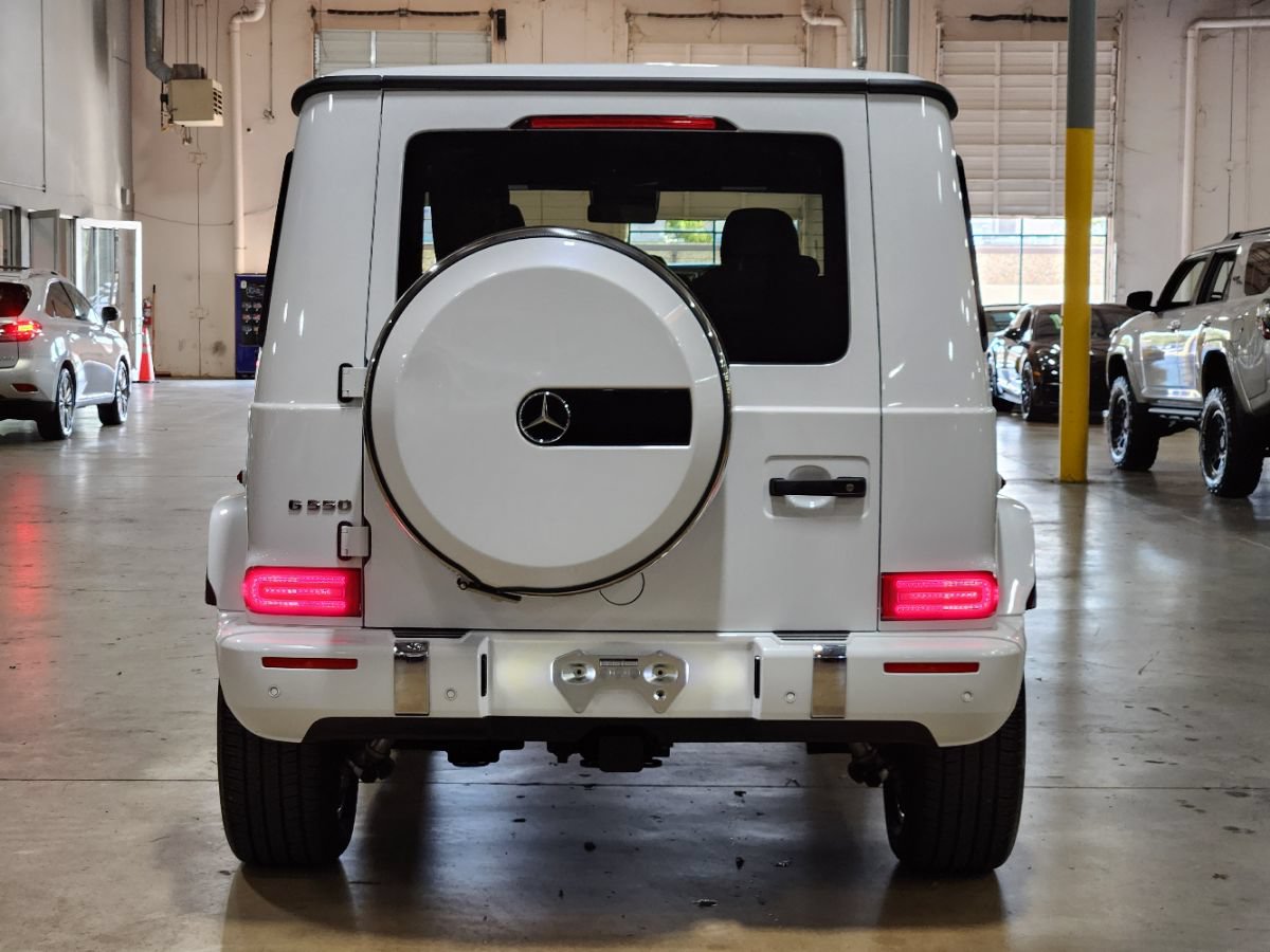 Used 2024 Mercedes-Benz G 550 image 10