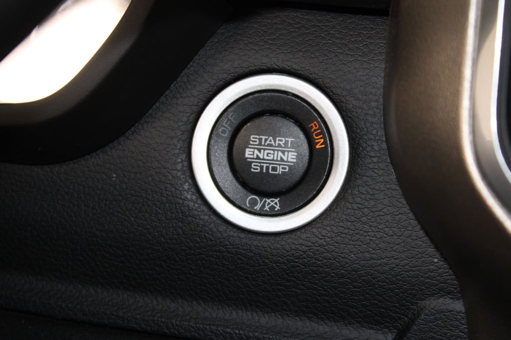 Used 2024 RAM 2500 Laramie image 44