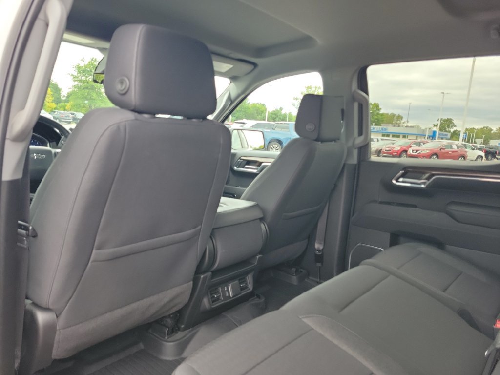 Certified 2023 Chevrolet Silverado 1500 RST w/ Z71 Off-Road Package AWD/4WD image 28