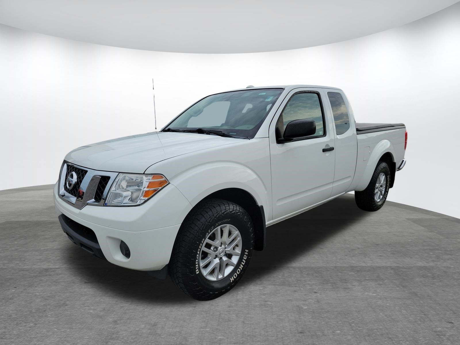 Used 2017 Nissan Frontier SV AWD/4WD image 3