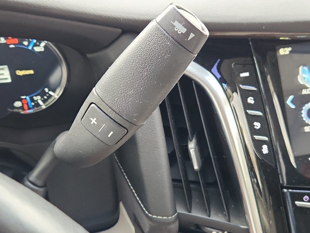 Used 2019 Cadillac Escalade Premium Luxury AWD/4WD image 19