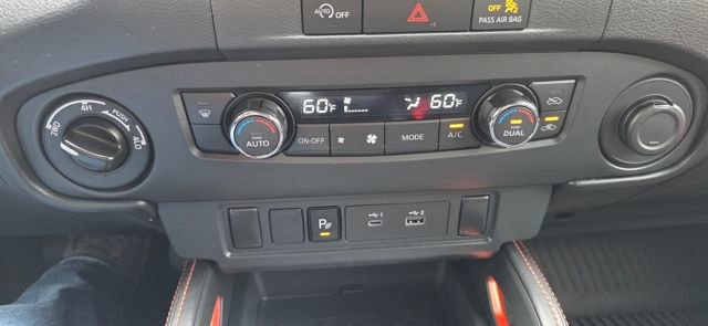 Used 2024 Nissan Frontier PRO-4X w/ Technology Package image 22