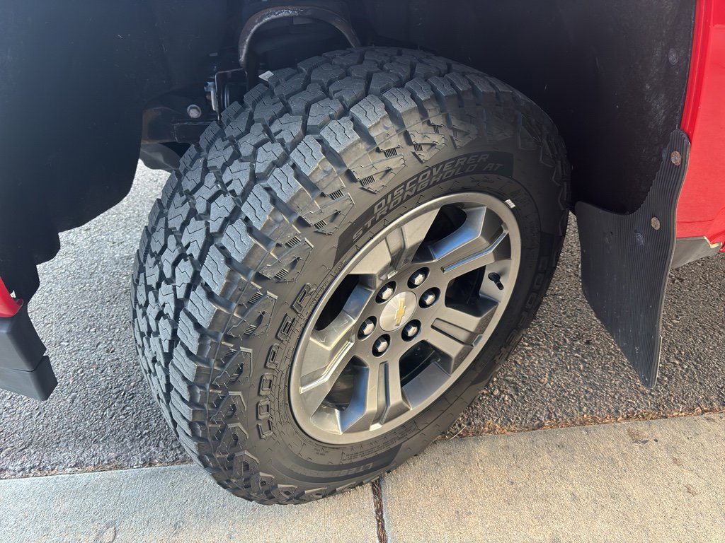 Used 2018 Chevrolet Silverado 1500 LT w/ All Star Edition image 29