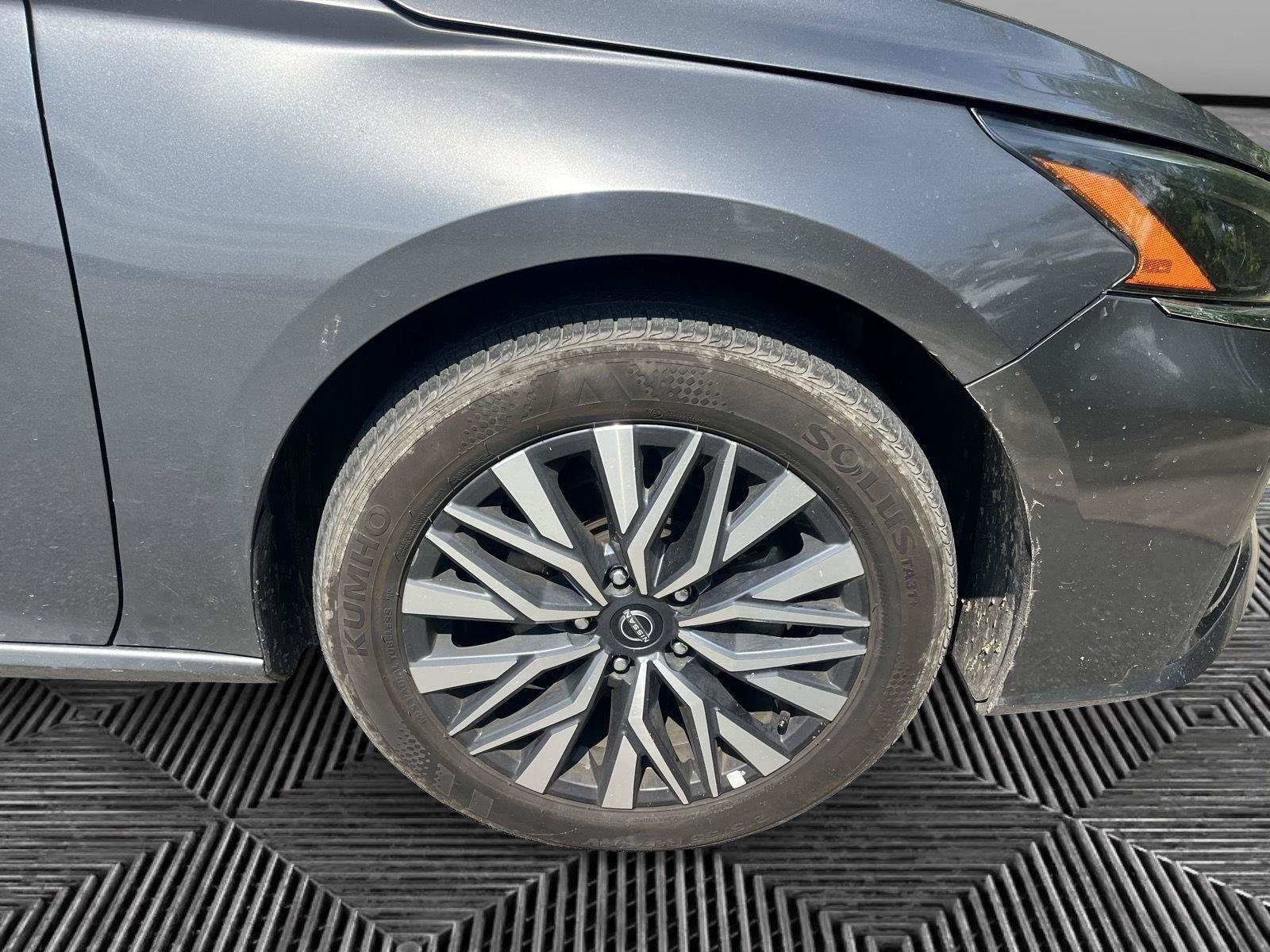 Used 2025 Nissan Altima 2.5 SV AWD/4WD image 26