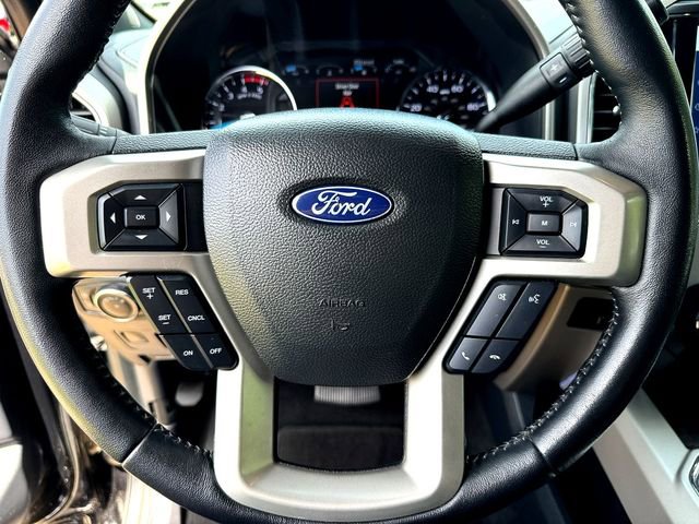 Used 2022 Ford F250 Lariat w/ Lariat Ultimate Package AWD/4WD image 11
