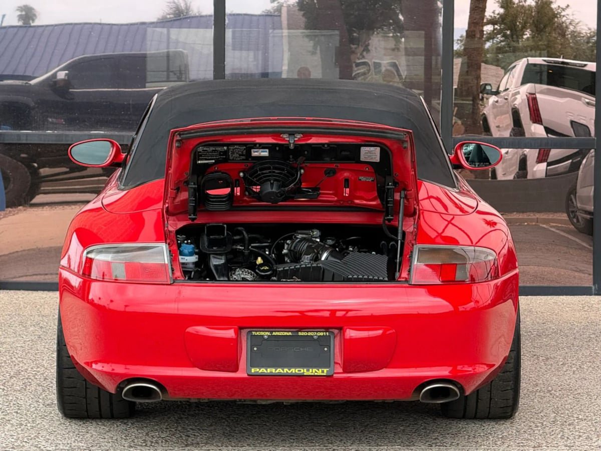Used 2002 Porsche 911 Carrera 4 AWD/4WD image 32