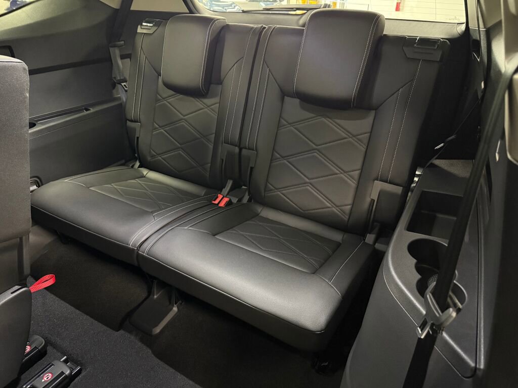 New 2026 Volkswagen Atlas SE image 20