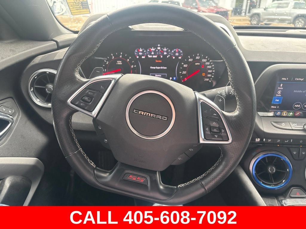 Used 2021 Chevrolet Camaro SS RWD image 9