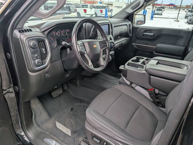 Used 2021 Chevrolet Silverado 1500 LT image 13