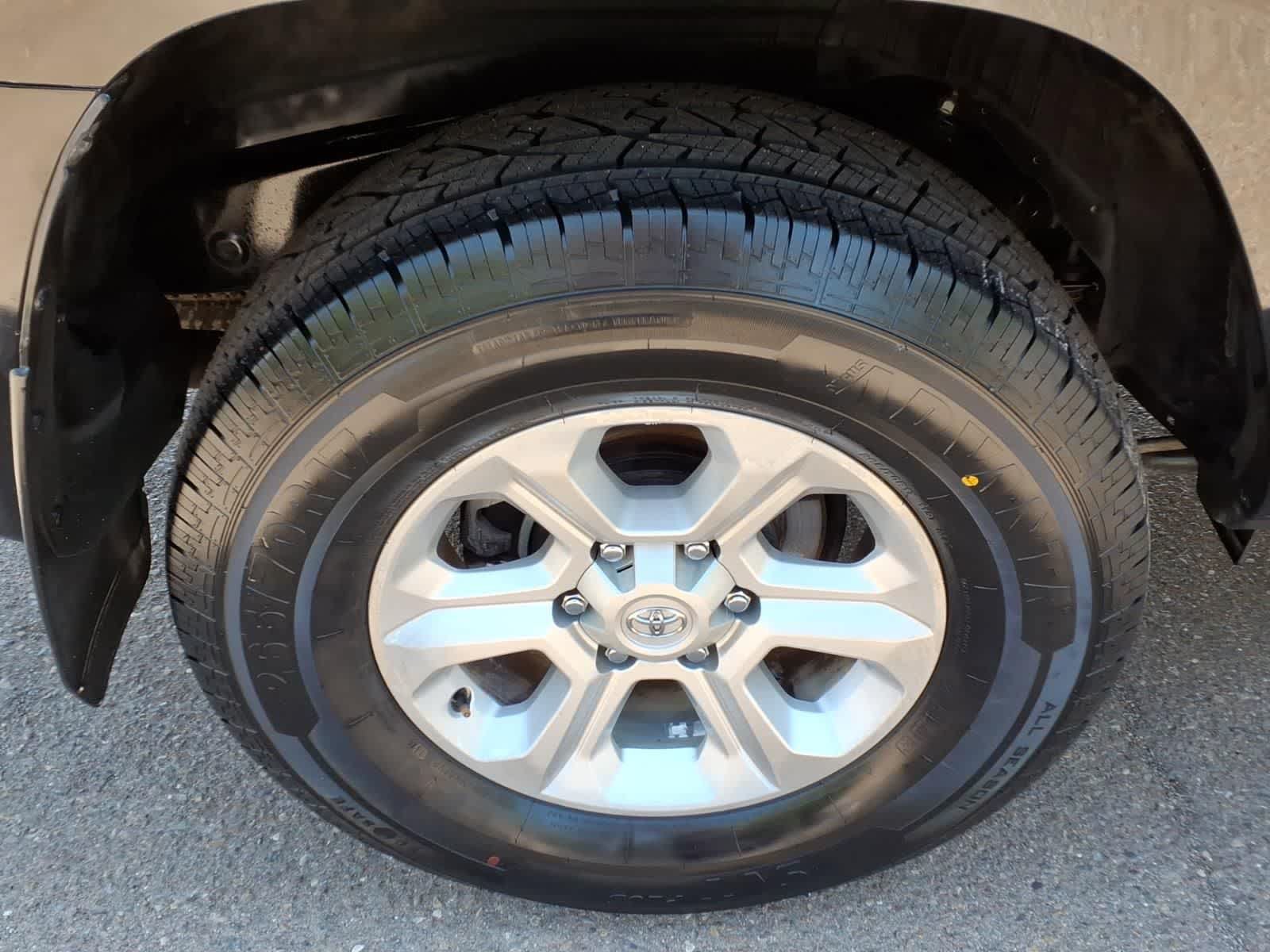 Used 2022 Toyota 4Runner SR5 RWD image 8
