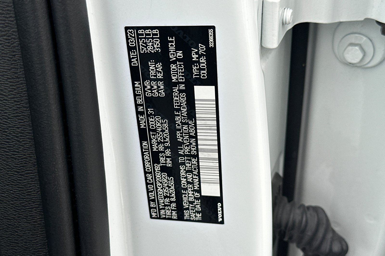 Certified 2023 Volvo C40 P8 Recharge Ultimate w/ Protection Package Premier AWD/4WD image 35