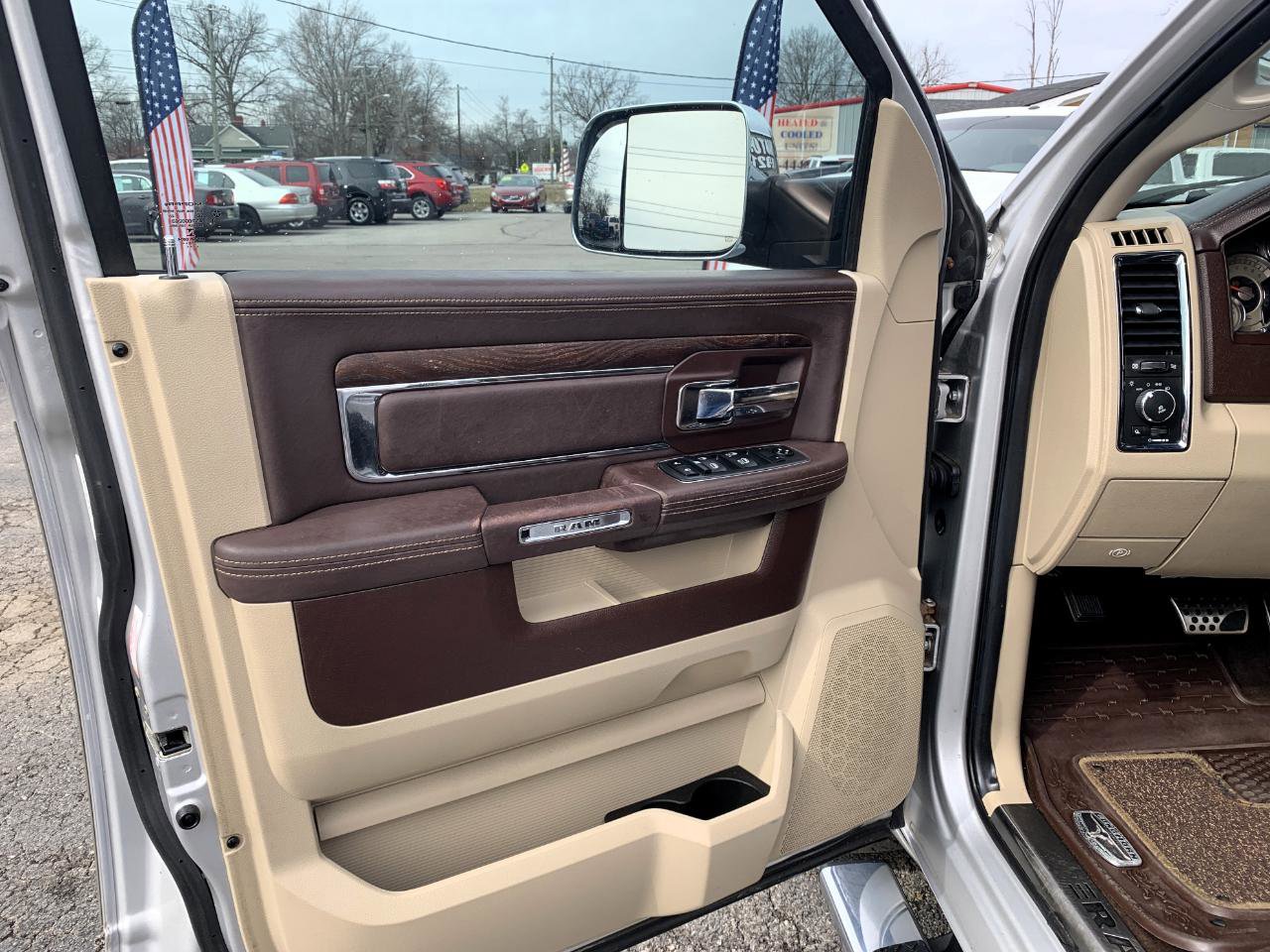 Used 2014 RAM 1500 Laramie Longhorn RWD image 9