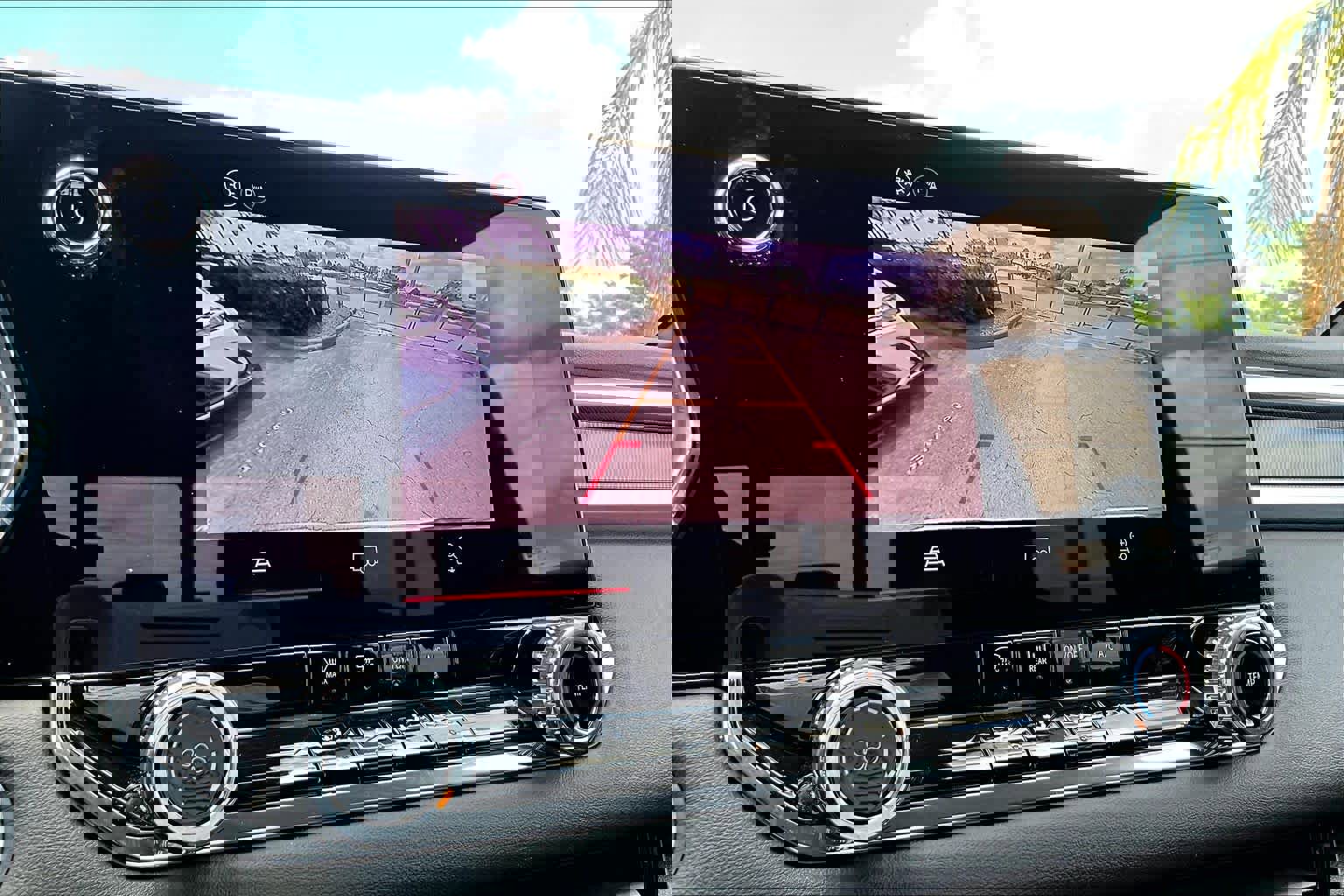 Used 2025 GMC Canyon Elevation RWD image 25