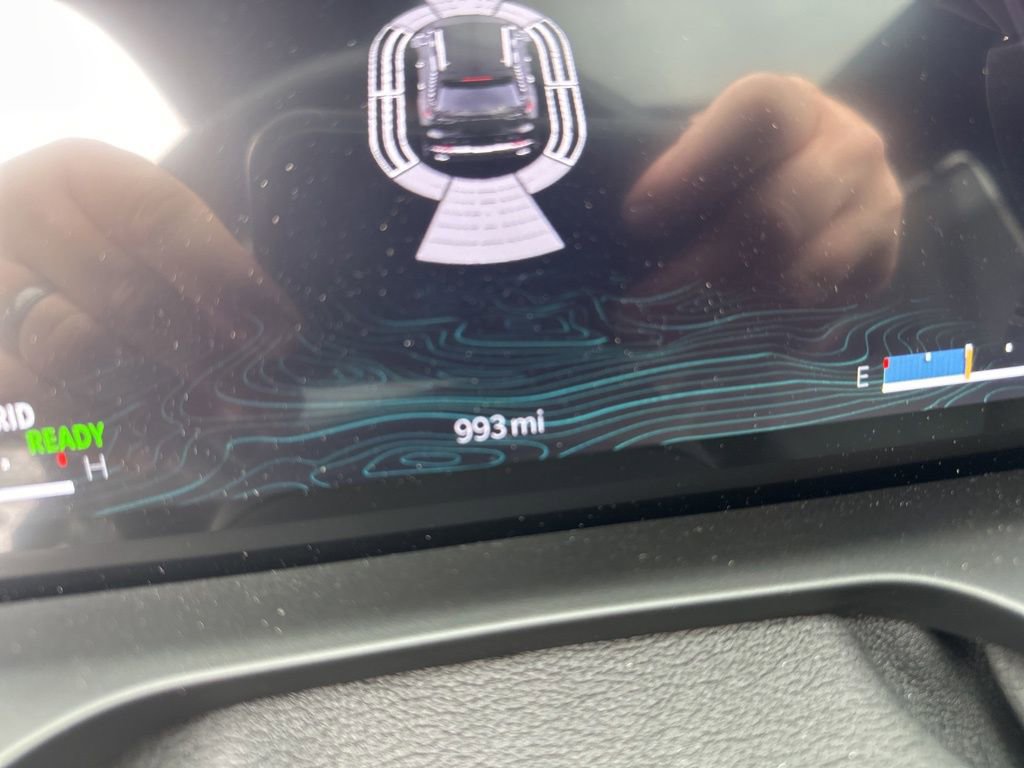 Used 2023 Jeep Grand Cherokee Summit w/ Luxury Tech Group V image 24