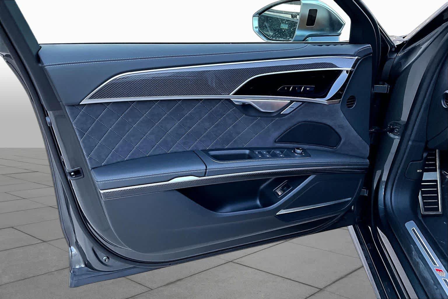 New 2026 Audi S8 AWD/4WD image 10