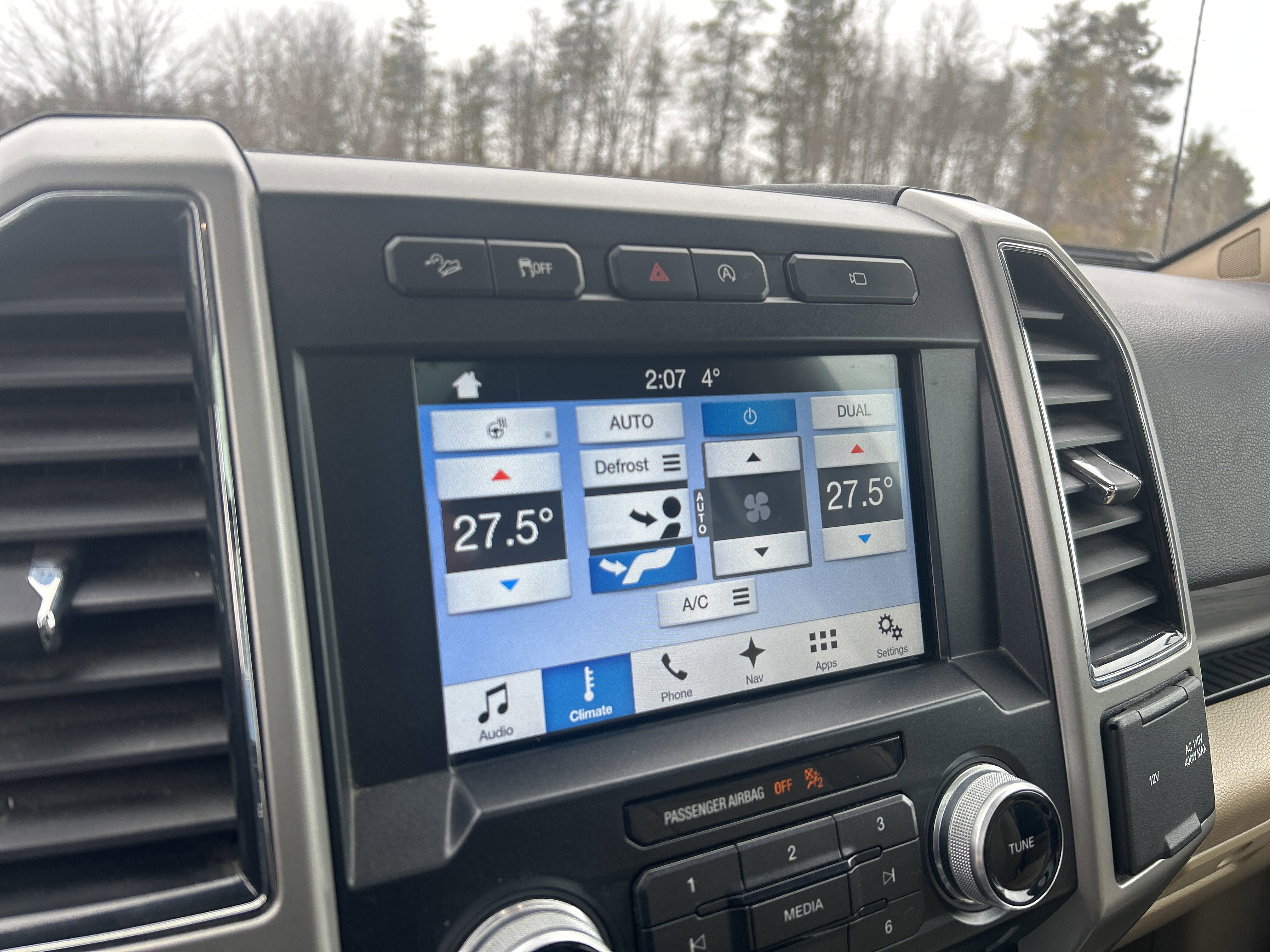 Used 2017 Ford F150 Lariat w/ Equipment Group 502A Luxury image 18