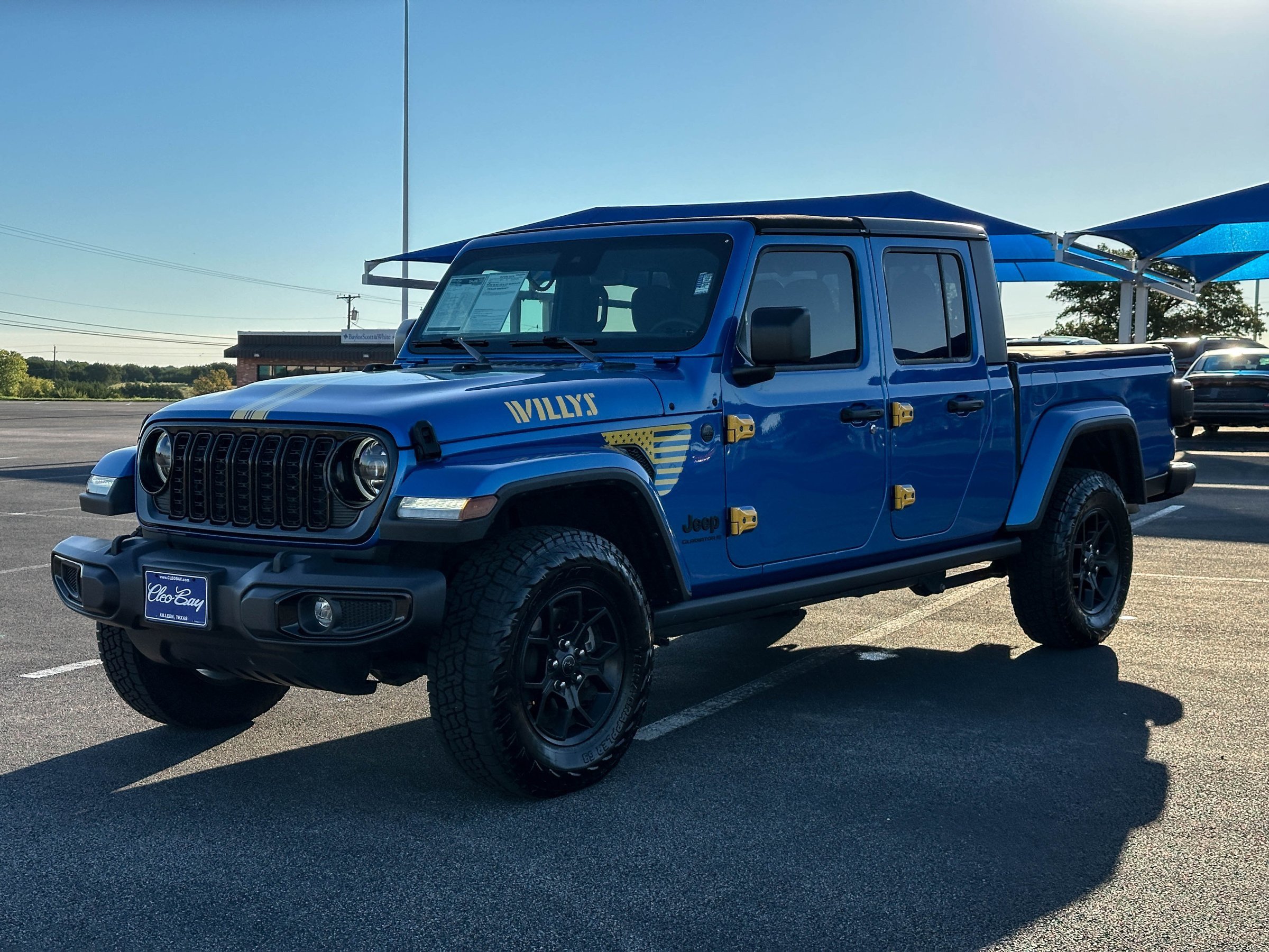 Used 2024 Jeep Gladiator Sport AWD/4WD image 10