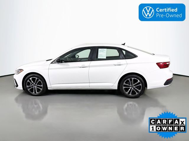 Certified 2025 Volkswagen Jetta Sport video 4