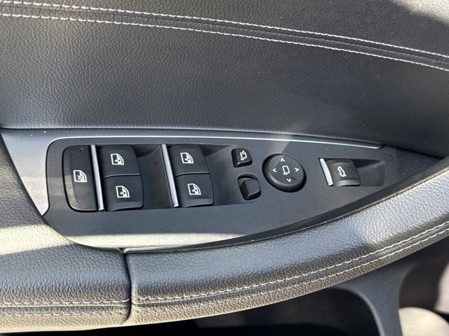 Used 2019 BMW X3 sDrive30i w/ Premium Package RWD image 19