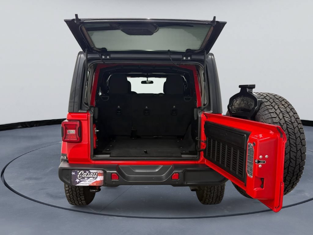 Used 2019 Jeep Wrangler Unlimited Sahara w/ Safety Group AWD/4WD image 12