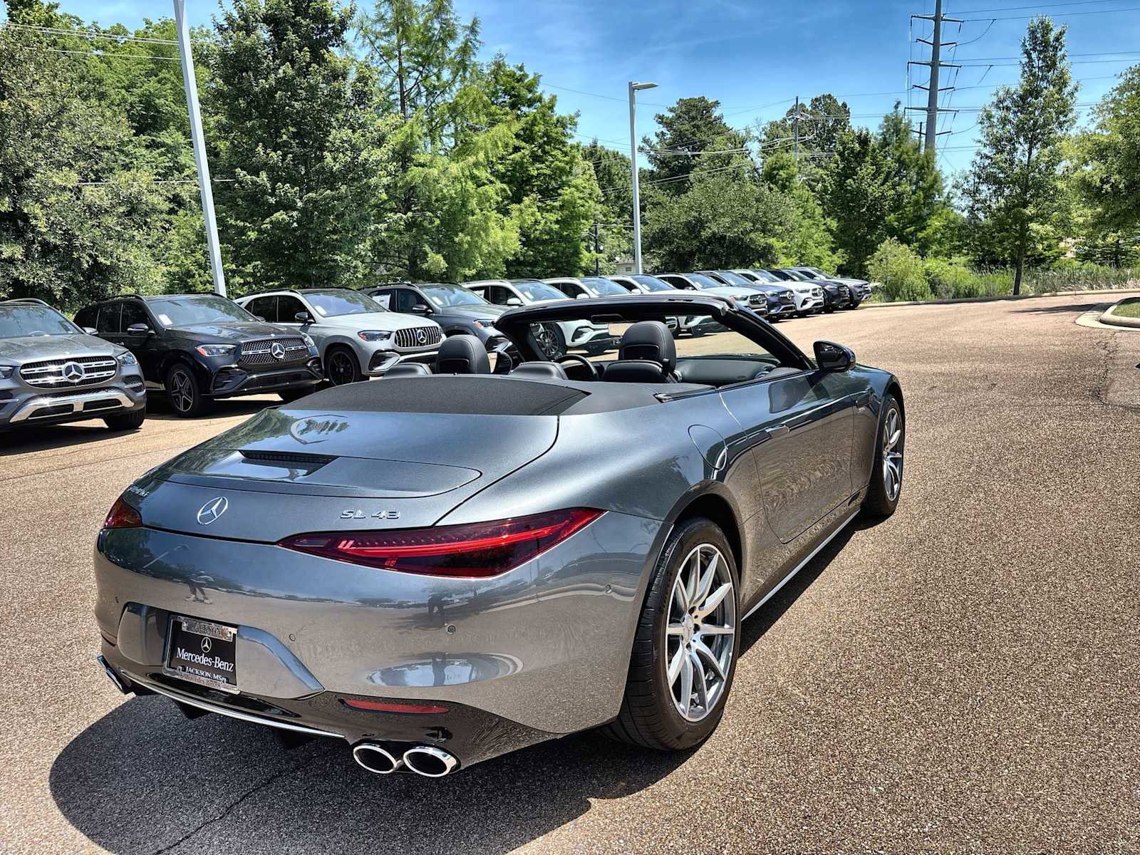 Used 2025 Mercedes-Benz SL 43 AMG image 8