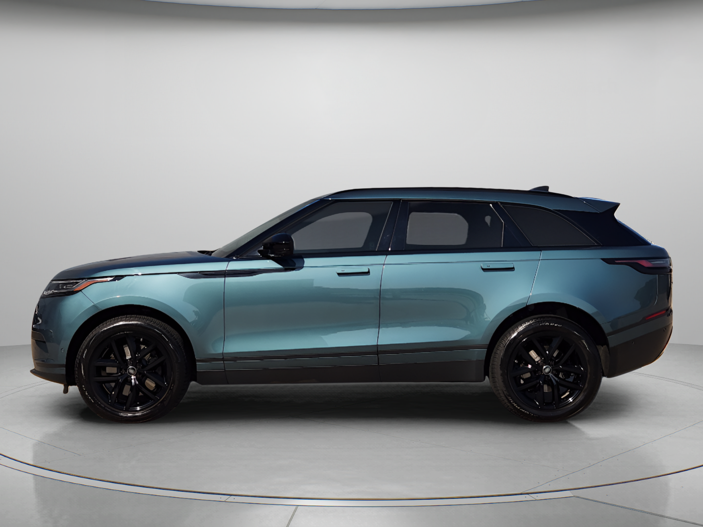 Certified 2026 Land Rover Range Rover Velar S AWD/4WD image 2