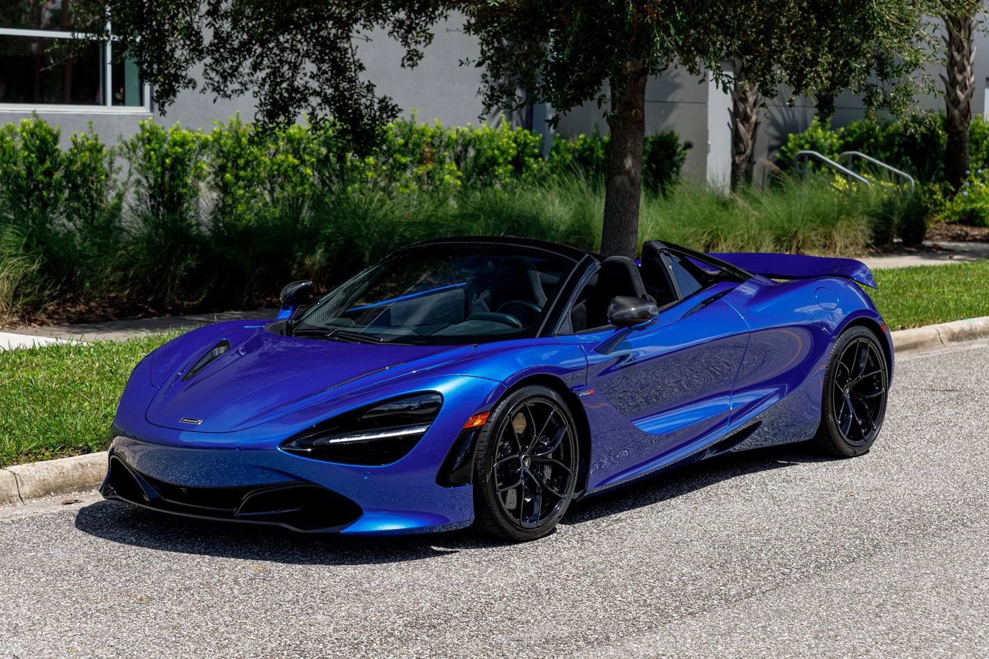 Used 2022 McLaren 720S Luxury RWD image 27