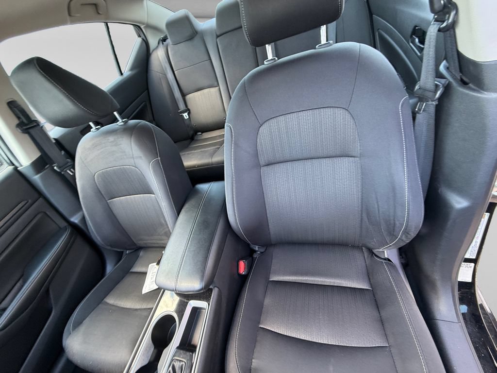 Used 2024 Nissan Altima 2.5 SV FWD image 19