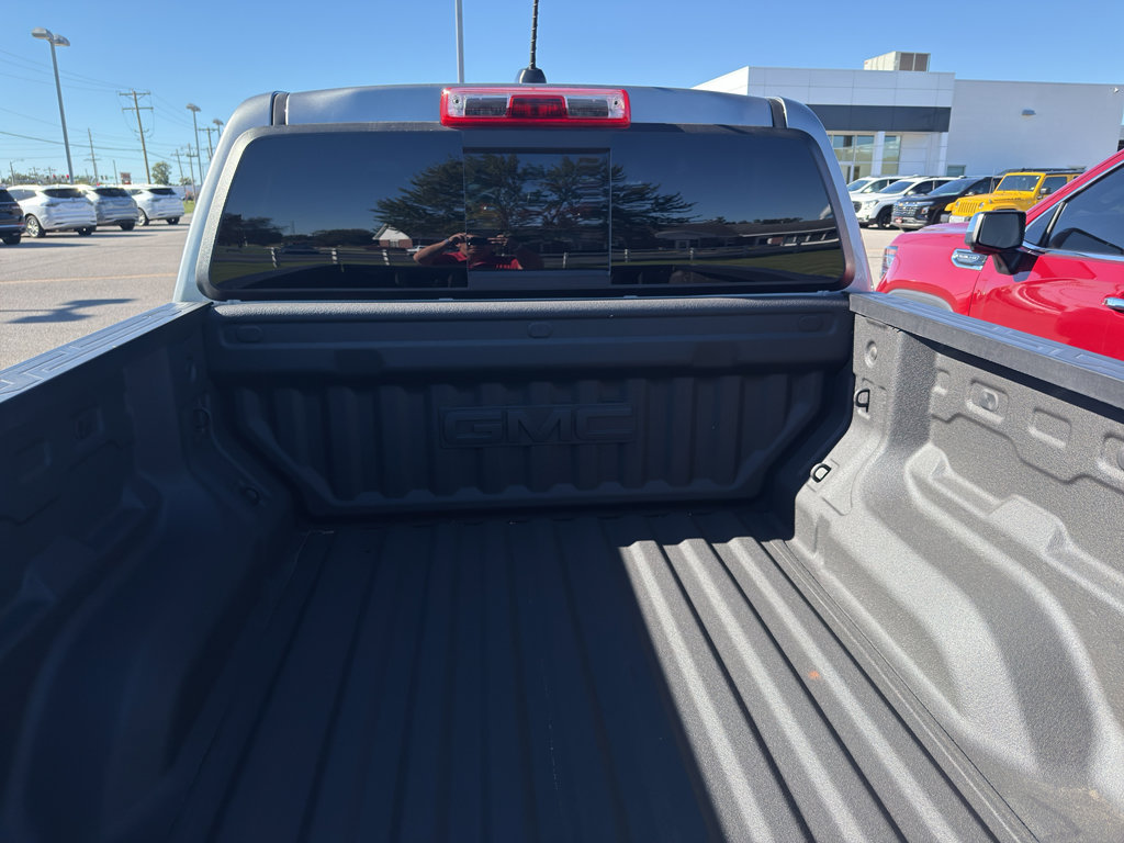 Used 2024 GMC Canyon Elevation w/ Elevation Premium Package image 7